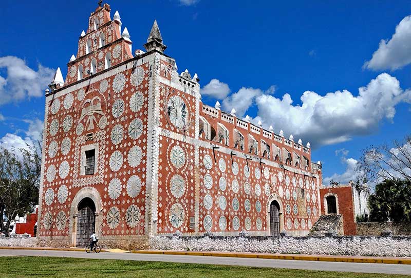 Uayma Church on a Valladolid day trip