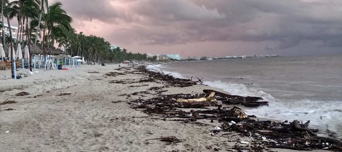 Hurricane Lidia hit Puerto Vallarta - Bucerias Beach