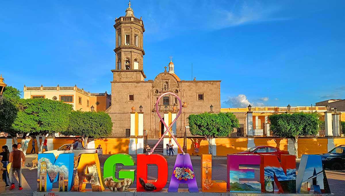 Magdalena Cathedral and City letters