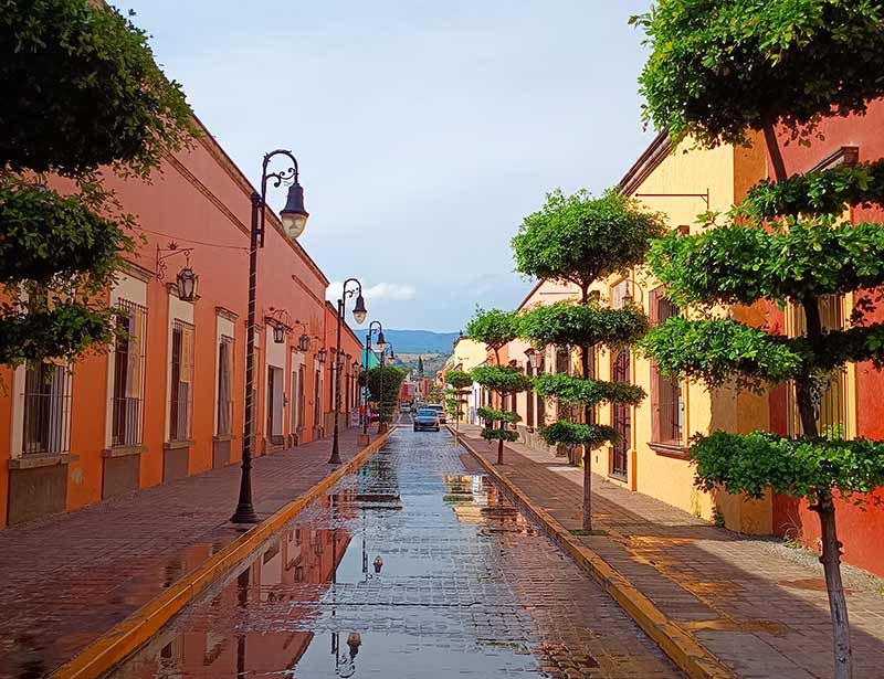 Colorful buildings along the Historic Road Tequila